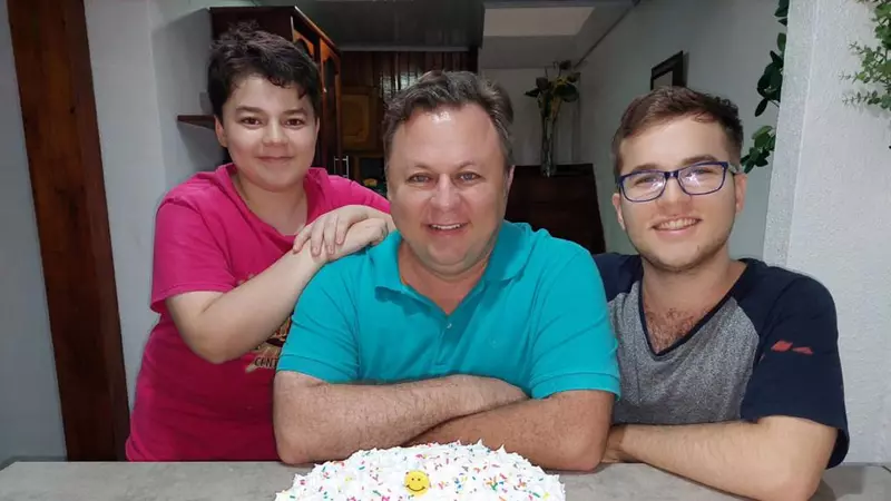 Dragoș Dolănescu a împlinit 47 de ani! Cum a sărbătorit în Costa Rica: „Am petrecut românește, în familie” / EXCLUSIV
