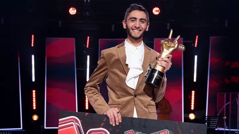 Câștigătorul Vocea României Iulian Nunucă a avut o copilărie plină de lipsuri: "N-am mâncat nimic, doar ca să..."