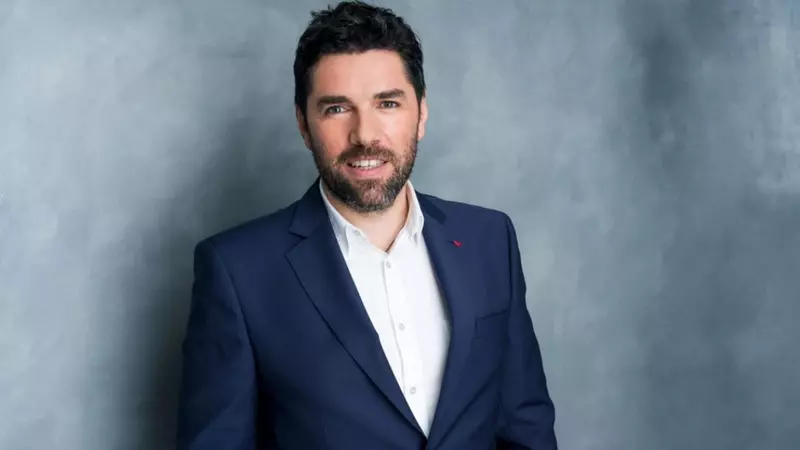 "Dacă nu era... o luam razna". Cine l-a ajutat pe Alex Dima să treacă peste moartea soției. Femeia a fost răpusă de cancer