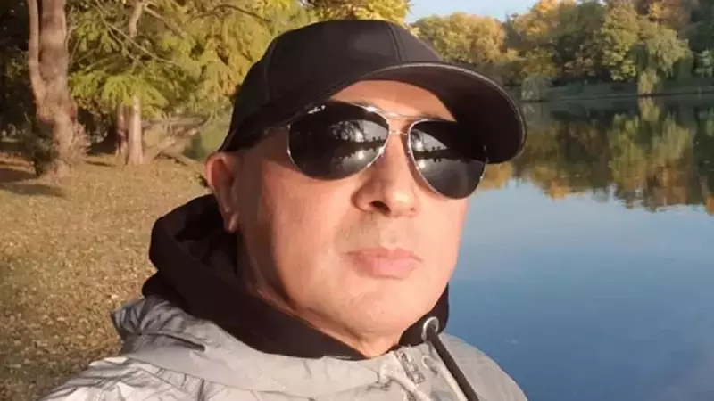 Marcel Pavel a rămas fără bagaje, după ce s-a întors cu avionul de la Cluj. Ce a pățit artistul: „Câtă sifdare! Ne-au mai răspuns și obraznic” / EXCLUSIV