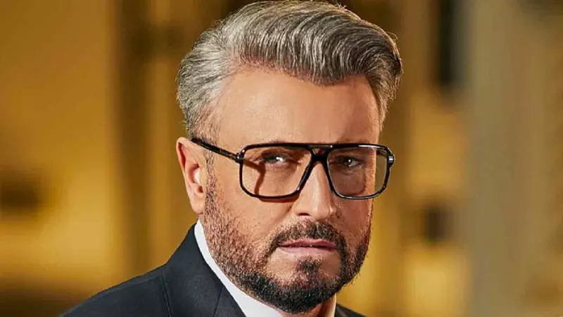 Ce relație are Cătălin Botezatu cu părinții lui. Au divorțat când designerul avea 16 ani: „Îmi este greu să îl iert pe tata pentru suferința cauzată mamei” / EXCLUSIV