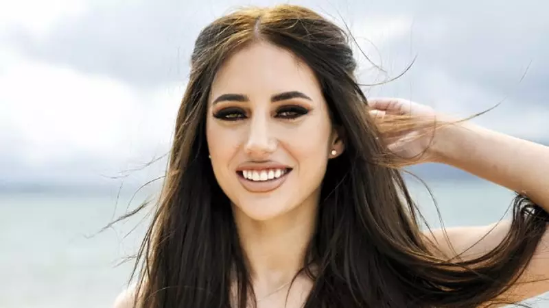 Cine este Bianca Giurcă de la Insula Iubirii, sezonul 7. E mai tânără cu 10 ani decât iubitul ei și îl cunoaște din adolescență