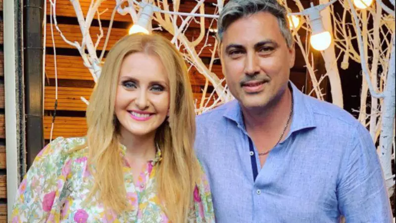 Alina Sorescu și Alexandru Ciucu, prima apariție împreună după divorț, la școala fetelor. Încă se luptă în instanță pentru custodia și programul de vizită al copiilor