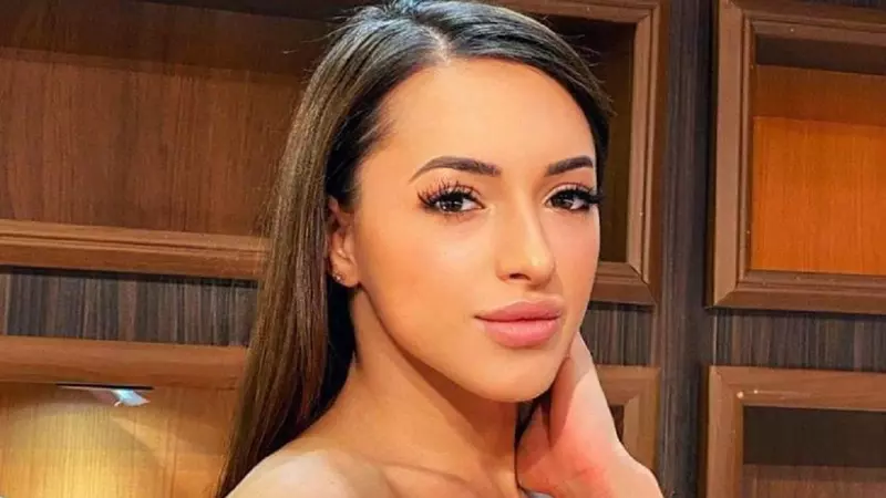 Larisa Iordache, despre relația cu iubitul ei: „Suntem asemănători sufletește, cât și emoțional. Cred că ar putea fi...”. Ce a scos gimnasta din alimentație, pentru a se menține / EXCLUSIV
