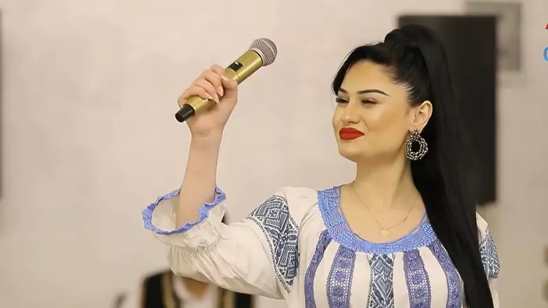 Alina Popa, supranumită "privighetoarea Gorjului", a murit la 23 de ani: "De acolo a pornit boala asta necruțătoare". Omagiu emoționant înainte de a fi înmormântată