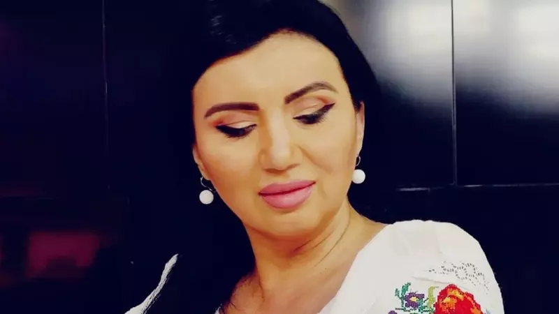 Adriana Bahmuțeanu, mărturisiri dureroase despre copilul pe care l-a pierdut la 3 săptămâni după naștere: „Am trecut foarte greu peste, am făcut o...”. Cum se înțelege cu fiul și fiica soțului ei, George Restivan / EXCLUSIV