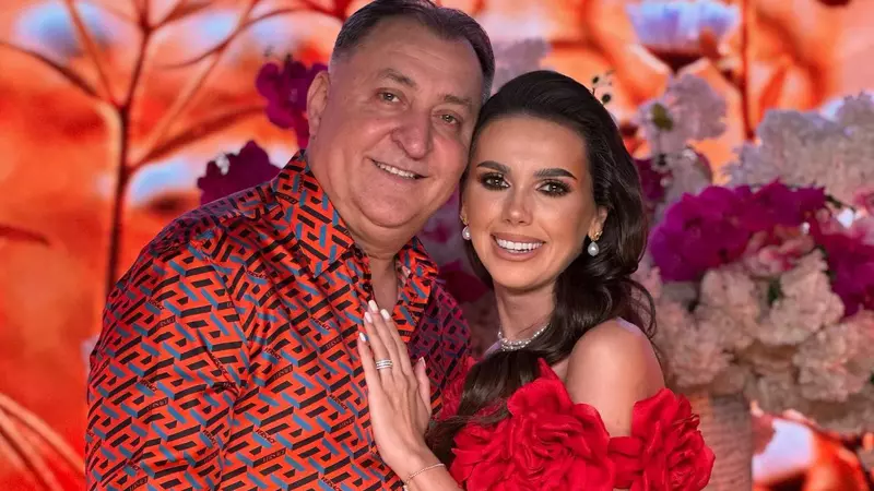 Ce spune Vali Vijelie despre rolul lui din filmul ”Băieți deștepți”: ”Am fost invitat să joc, nu am dat casting...” Olimpia Melinte l-a lăudat/ EXCLUSIV
