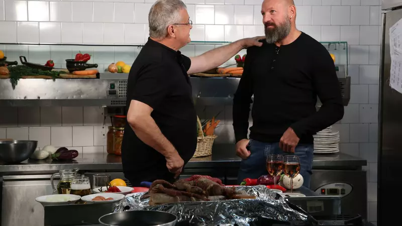 Ce a făcut Bogdan Stelea cu primii bani pe care i-a câștigat, în 1986: ”Mi-am cumpărat...” Părinții i-au interzis să joace fotbal / EXCLUSIV