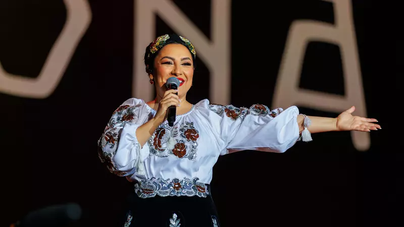 Andra, concert spectaculos în Anglia. Artista a dus „Tradițional 2" pe OVO Arena Wembley și a urcat pe scenă cu Oleg Spânu, fostul concurent de la Românii au Talent