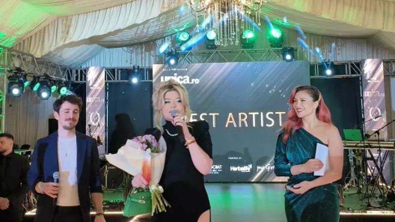 Cum a reacționat Teo Trandafir după ce Loredana și Andreea Bălan și-au promovat concertele de la Sala Palatului, la un eveniment monden: ”Le mulțumim că ne dau...” Și Ilinca Vandici a dat o replică / EXCLUSIV