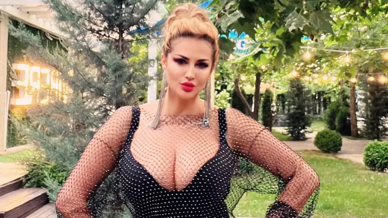 Ce relație au Julia Chelaru și Bogdan Jianu după divorț. De ce au ajuns să se separe: „Am altfel de viață, altă traiectorie, îmi este mult mai bine"