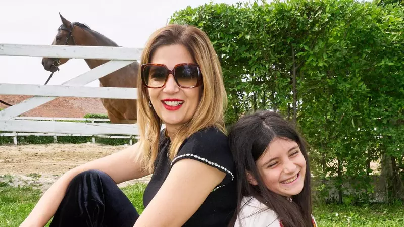 Care este cea mai mare temere a Amaliei Enache în privința fiicei sale: "Sper să înțeleagă și să gestionăm totul"/ Cum o educă prezentatoarea de știri pe Alma
