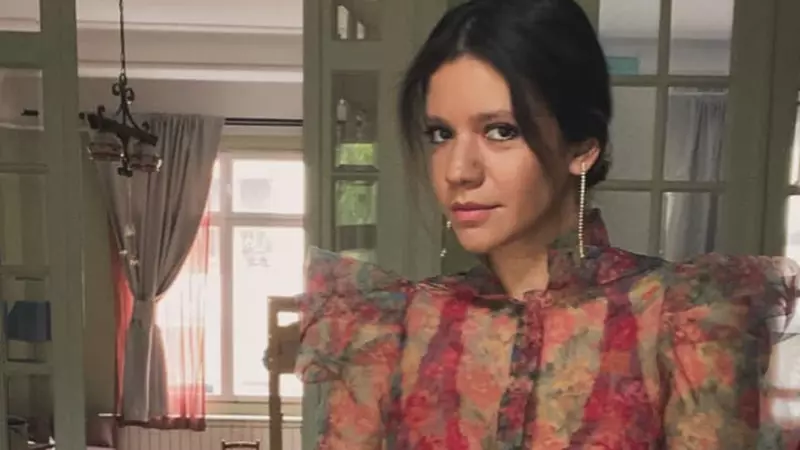Ada Condeescu, mărturisiri despre viața de familie: „Încerc să balansez totul. Să mă văd și cu prietenii, să existe cumva un echilibru" / De ce își ține copiii departe de ochii publicului