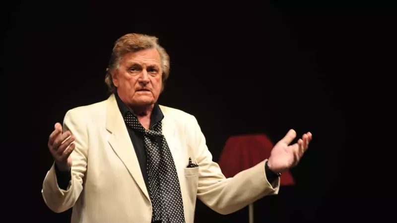Ce spune Monica Pop despre starea de sănătate a lui Florin Piersic: ”Niciun doctor din lume nu se bucură să aibă personalități pe masă...” Cum comentează intervențiile medicilor / EXCLUSIV