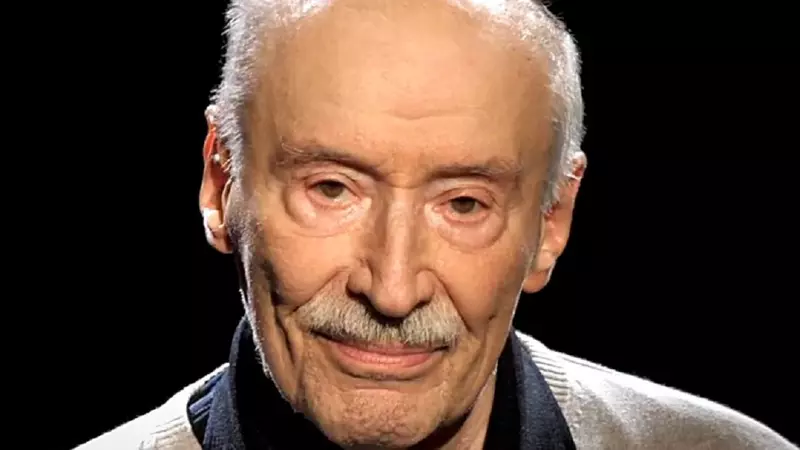 La 91 de ani, Victor Rebengiuc nu renunță la teatru, chiar dacă nu va mai juca un rol nou: "Pe scenă mă simt cel mai bine. Îmi fac profesia. Ştacheta e cam sus şi nu poţi să cobori..."