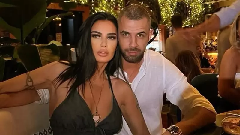 Oana Zăvoranu și Alex Ashraf au rămas fără bunurile de la clinică, dar și fără banii din seif: „Nu am găsit niciun ban, dar în seif erau aproape 100.000 de euro, care au dispărut"