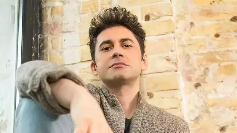 Cine este Dan Bălan. Fondatorul trupei O-Zone e unul dintre cei mai bogați artiști români și se iubește cu o bloggeriță