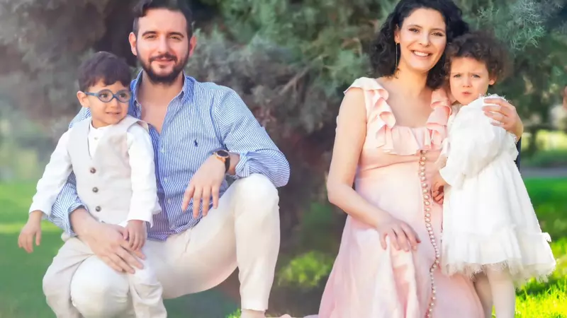 Cine este Adrian Cuculis. Avocatul și Ramona Păuleanu au împreună trei copii, dar nu sunt căsătoriți