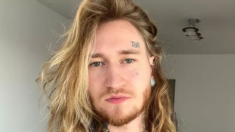 Cine este Alex Furman de la Survivor 2025. A fost lunetist în Israel, e magician, artist tatuator și a participat la mai multe emisiuni