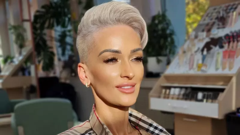Gabriela Lucuțar, despre problemele care au făcut-o să divorțeze de fostul ei soț: „Nu sunt fericită pe plan sentimental. Nu am fost 20 de ani”