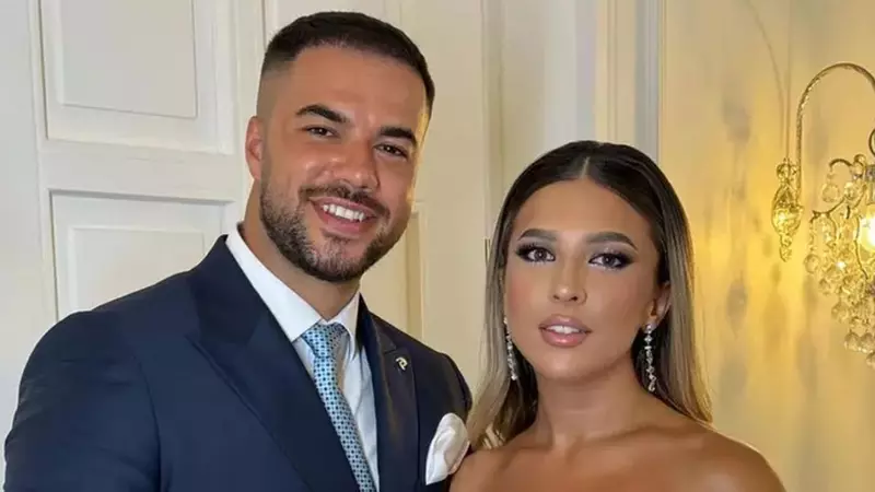 Imagini din penthouse-ul de lux în care Culiță Sterp și Daniela Iliescu s-au mutat de curând. Locuința care se învârte după soare are dressing spațios și mobilier modern