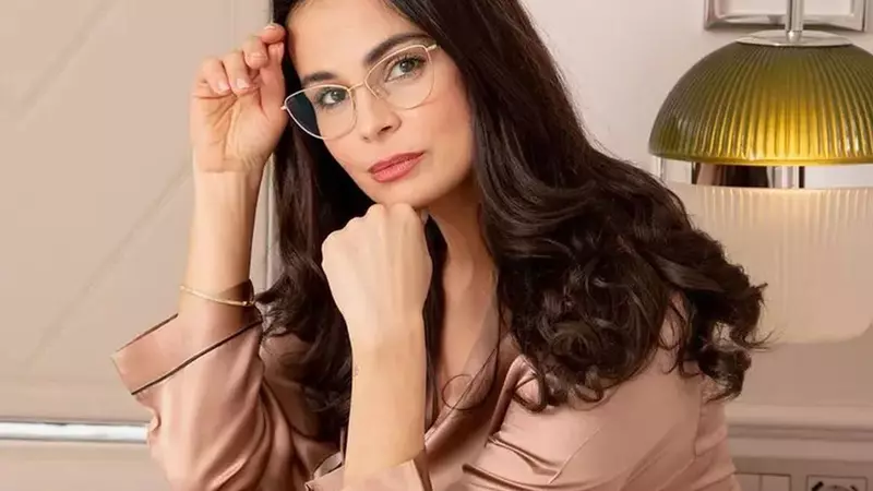 Anca Serea, jefuită la un târg de haine din București: "Am înregistrarea cu gestul făcut și voi merge la Poliție!". Ce mesaj i-a transmis femeii care i-a furat geanta de lux