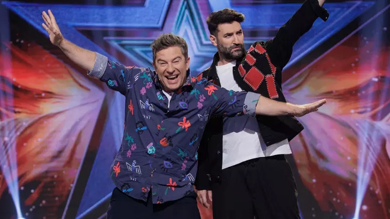 Ce face Smiley în pauzele de la Românii au Talent. Artistul și-a adus și fiica pe platourile de filmare „Nu îmi dau seama dacă înțelege acest lucru deocamdată"