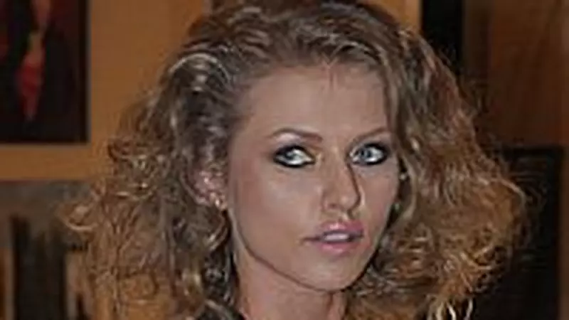 Material Girls and Guys