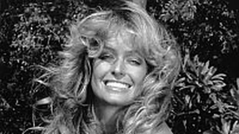 Farrah Fawcett - Icon-ul anilor 70