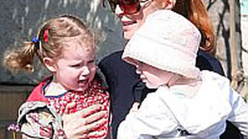 Marcia Cross, dansand alaturi de gemenele sale