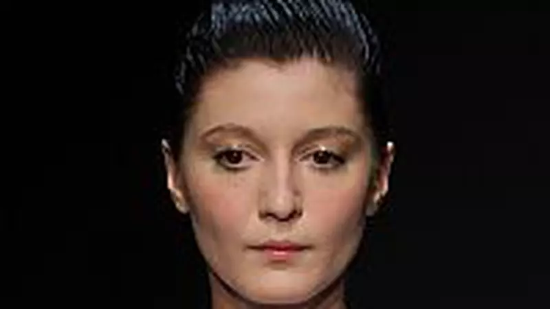 Ingrid Vlasov la Paris Fashion Week