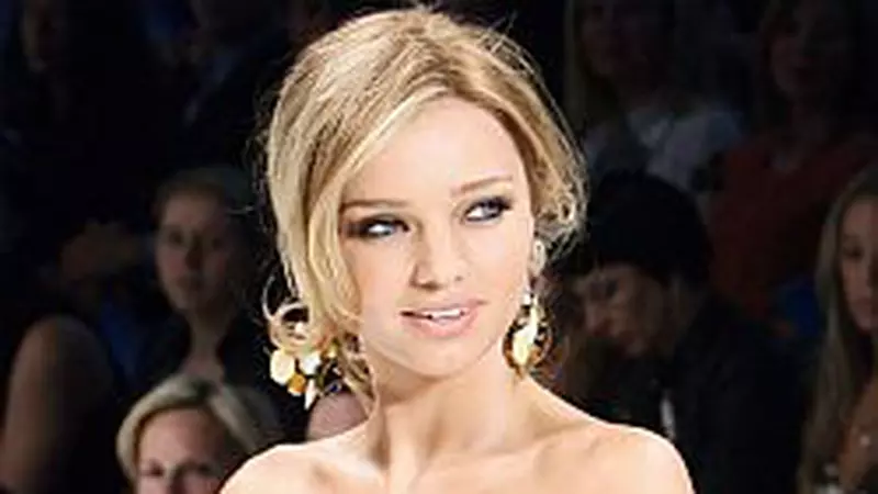 Vedetele poarta animal print