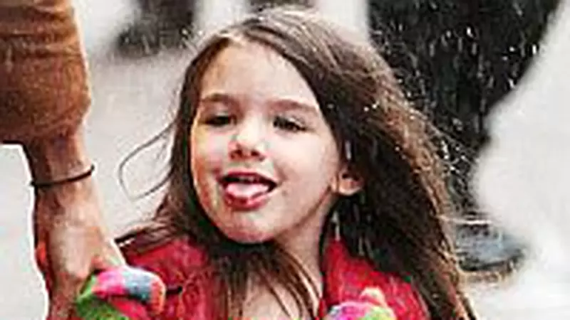 Suri Cruise - Un copil mereu la moda