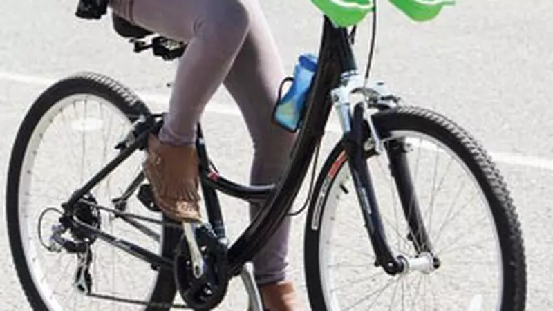 Bicicleta - Un accesoriu stylish pentru vedete