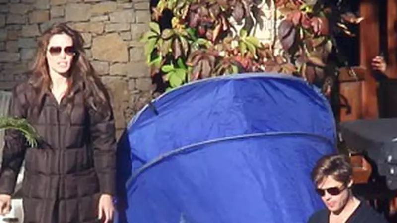 Brangelina, dimineata relaxanta la Budapesta