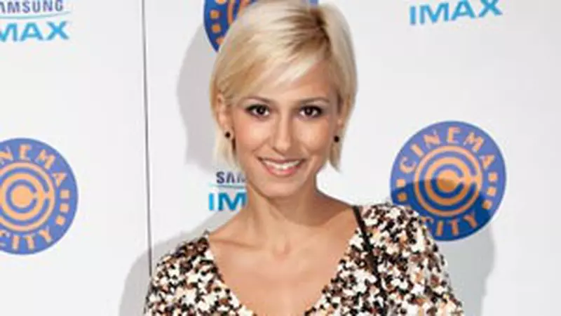 Dana Rogoz, Iulia Vantur, Andreea Patrascu la vizionarea ’Eat Pray Love”