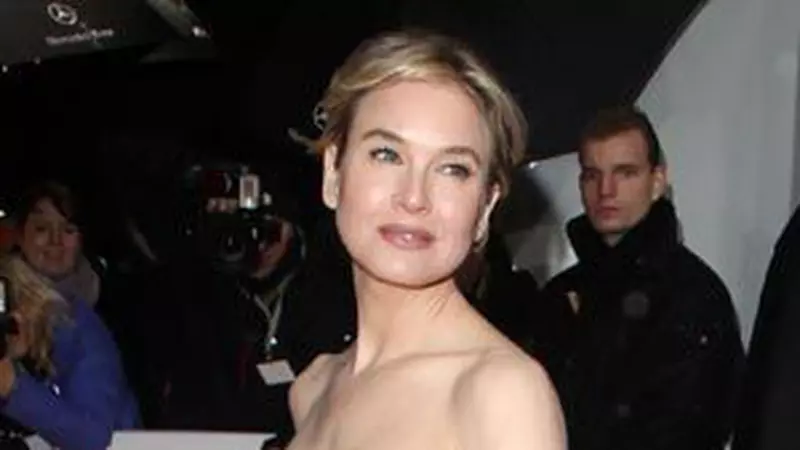 Vedete in acest weekend: Renee Zellweger, Jennifer Aniston, Brad Pitt