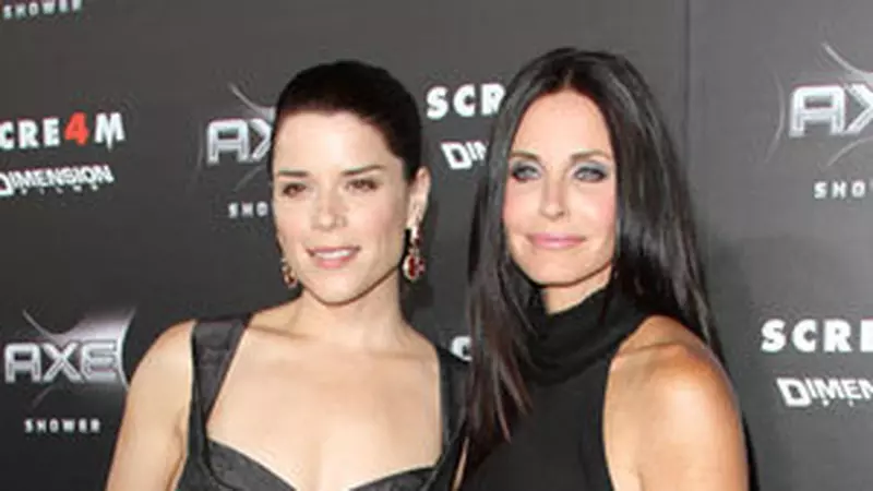 Courtney Cox, Neve Campbell si Hayden Panettiere la premiera "Scream 4"