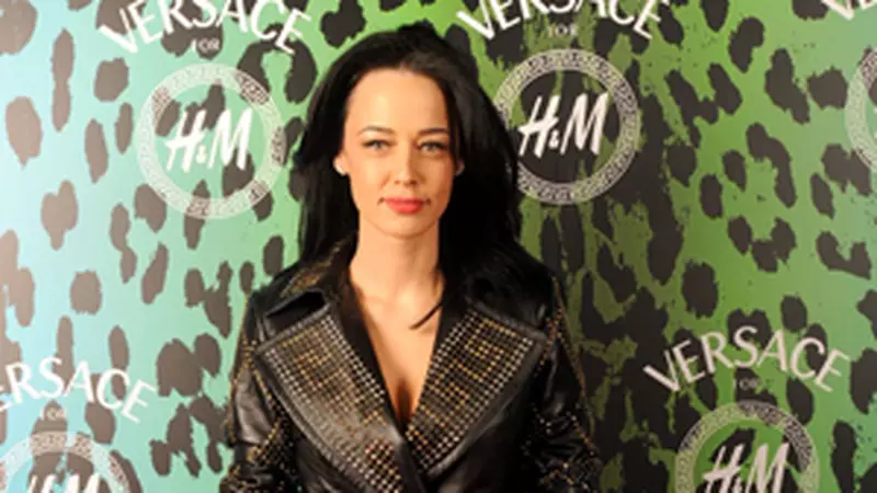 Vedete la lansarea Versace for H&M in Romania