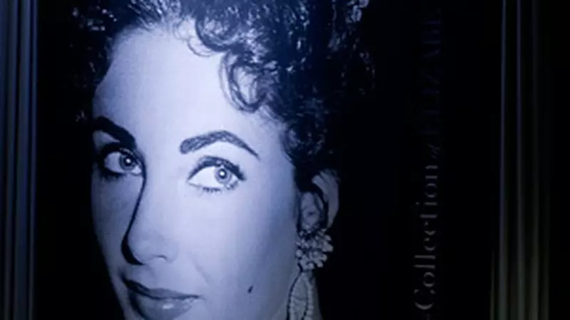 115,9 milioane de dolari pentru bijuteriile lui Elizabeth Taylor!