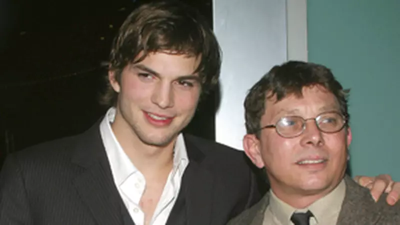 Cum arata tatii vedetelor: Ashton Kutcher, Angelina Jolie, Justin Bieber, Natalie Portman...