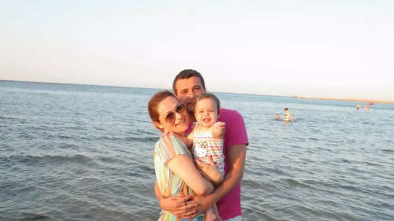 Dan Cruceru petrece prima vacanta cu fiica sa, Sophia Maria