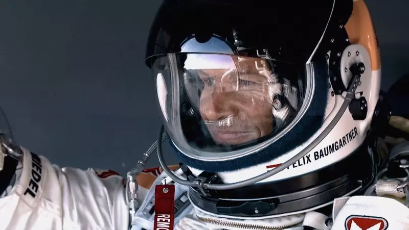Felix-Baumgartner-Stratos-2