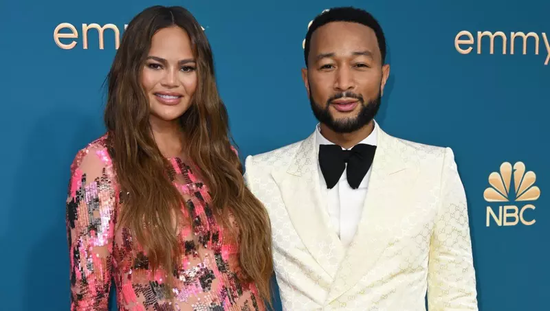 chrissy-teigen-a-nascut-6