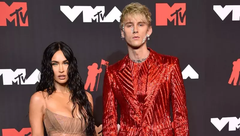 Megan Fox și Machine Gun Kelly s-ar fi despărțit 1