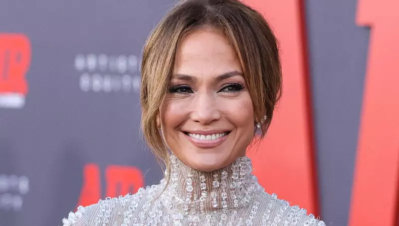 Jennifer Lopez a împlinit 54 de ani