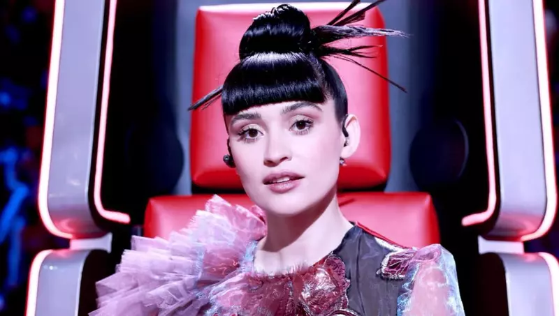 irina-rimes-imbracata-intr-o-creatie-a-unei-foste-concurente-chefi-la-cutite-1