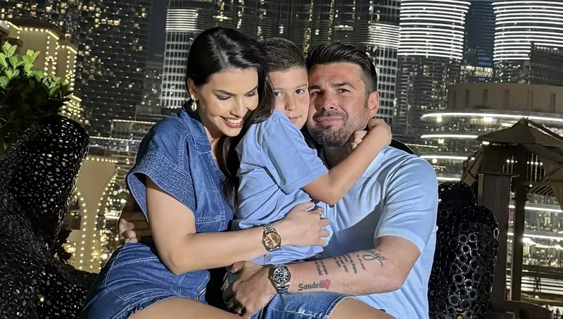 Fiul cel mic al lui Adrian Mutu a împlinit 8 ani. Ce mare a crescut Tiago! Câți copii are antrenorul de fotbal