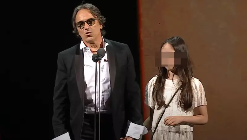 Claudiu Bleonț și-a umilit fiica pe scenă, la Premiile Gopo 2025 (3)