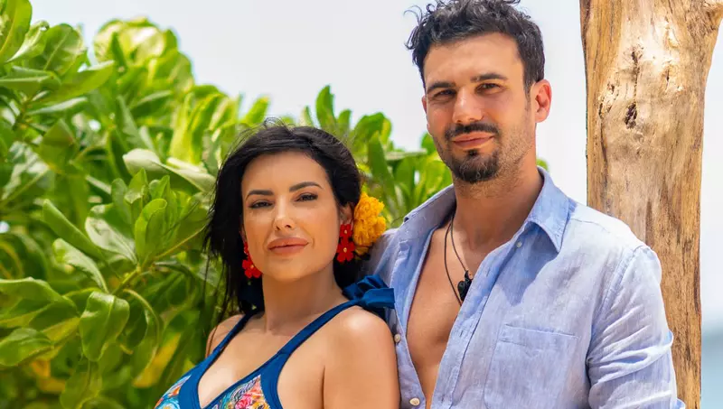Isabel și Claudiu formează al patrulea cuplu de la „Insula Iubirii”, sezonul 9